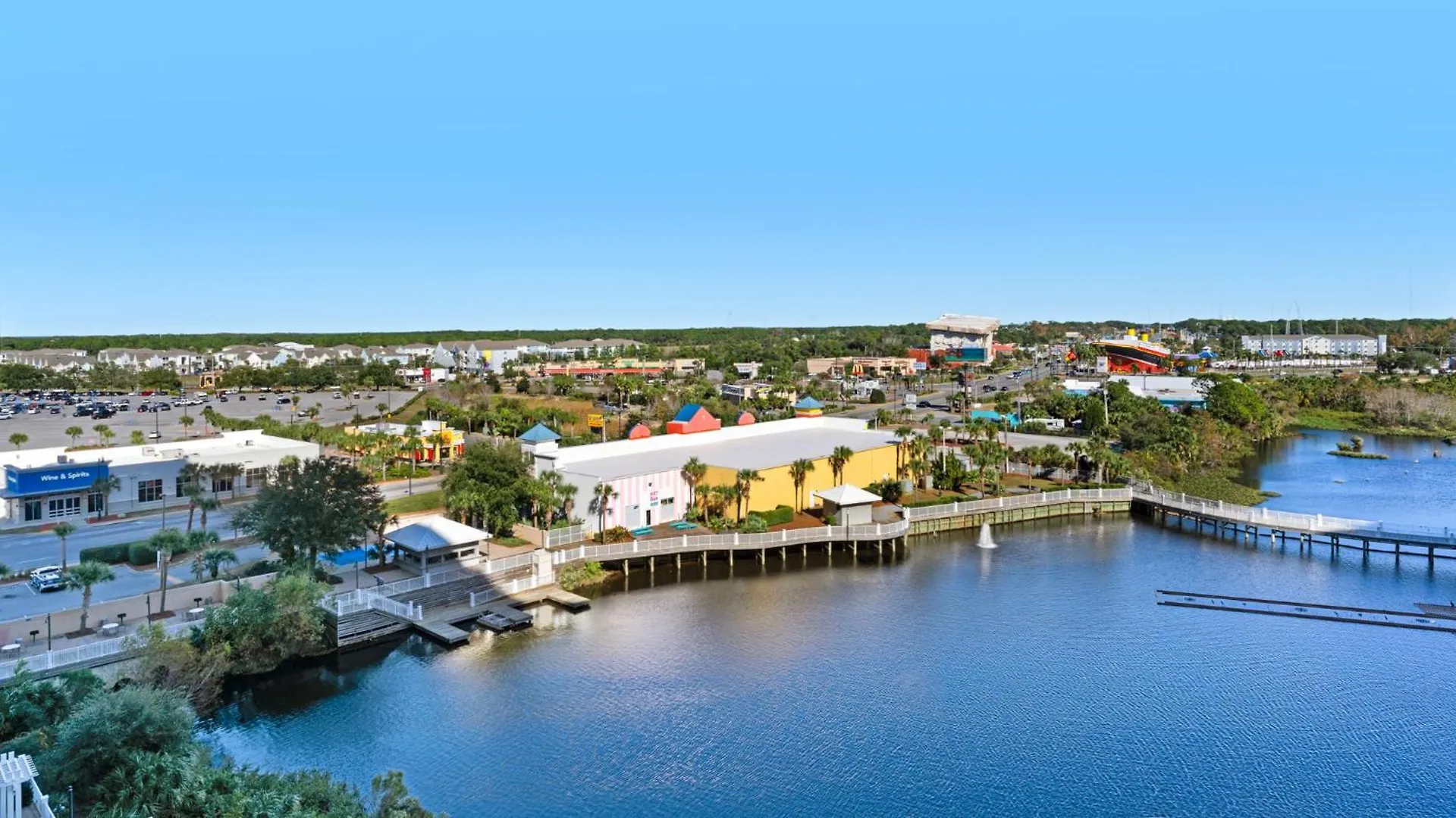 Laketown Wharf 729 - Paradise Retreat Panama City Beach USA