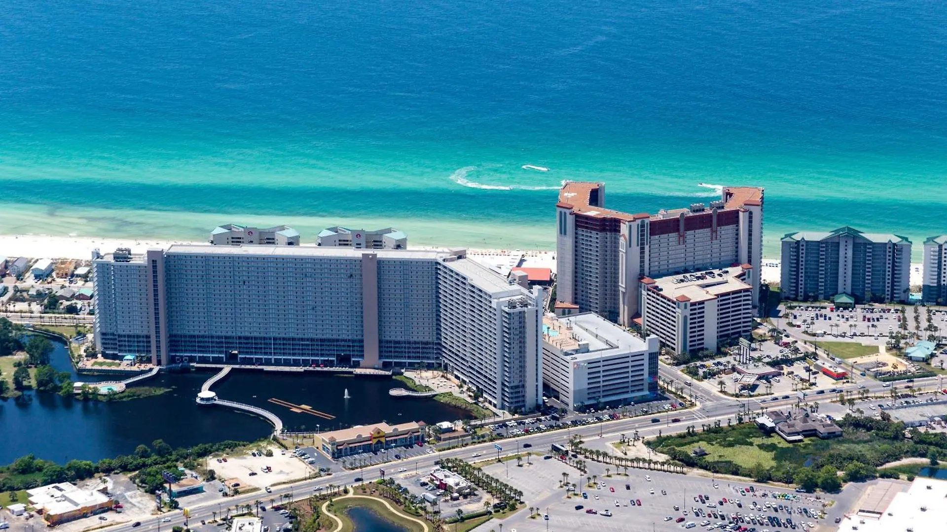 Laketown Wharf 729 - Paradise Retreat Panama City Beach USA