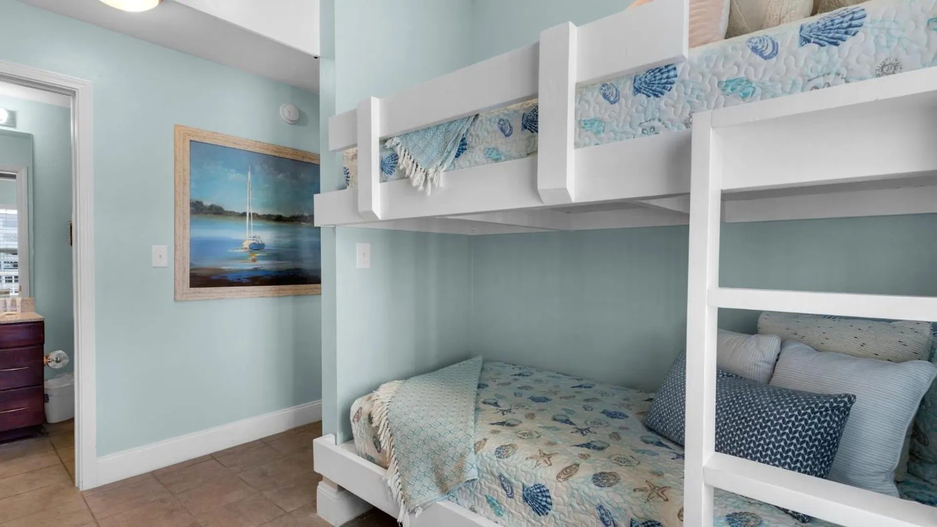 Laketown Wharf 729 - Paradise Retreat Panama City Beach 0*,  United States
