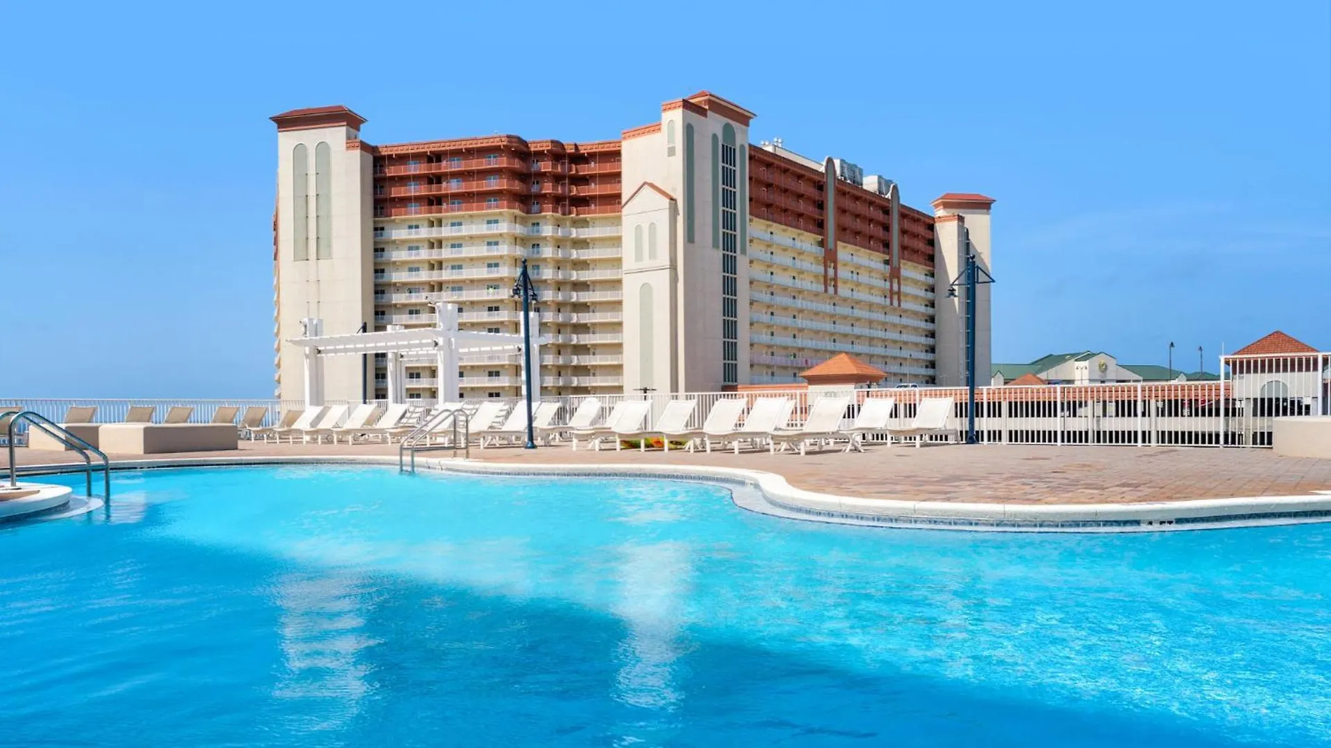 Laketown Wharf 729 - Paradise Retreat Panama City Beach 0*,  United States